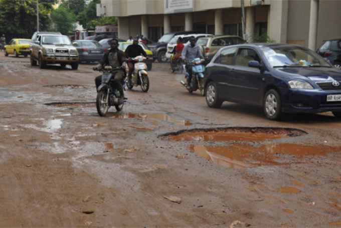 Routes bitumées à Bamako : La pluie, le véritable contrôle technique