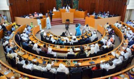 Sénégal : le parlement propose la mise sur pied d’un Haut conseil des transports terrestres