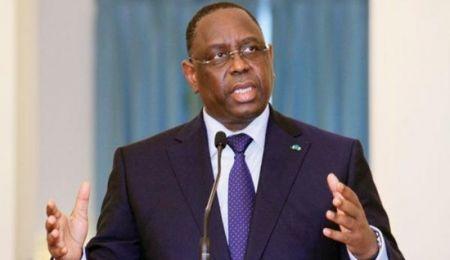 Sénégal : Macky Sall instruit l’accélération du renouvellement du parc de bus